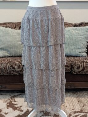 Tiered Lace Maxi Skirt - Gray